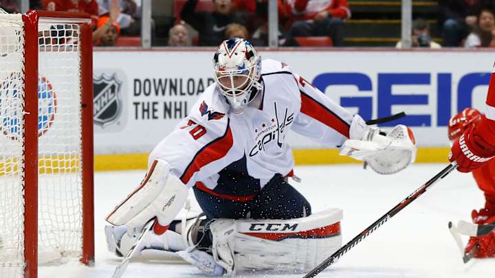 Kuznetsov's OT goal lifts Capitals over Red Wings 2-1 Kuznetsov's OT goal lifts Capitals over Red Wings 2-1