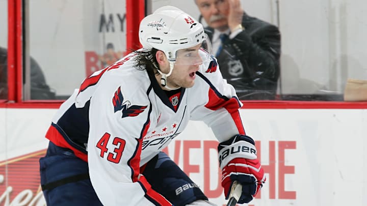 Capitals' Tom Wilson gets asked to prom at game vs. Wild Capitals' Tom Wilson gets asked to prom at game vs. Wild