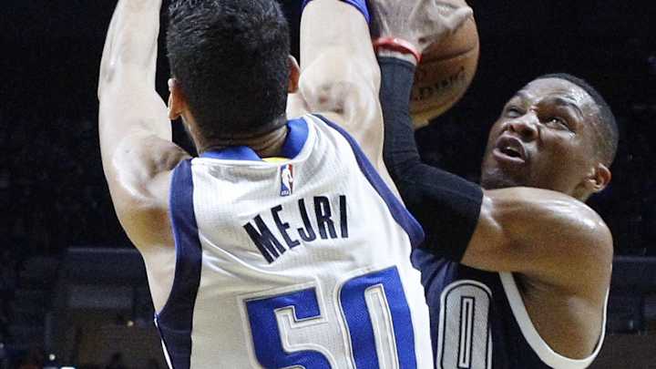 Westbrook, Kanter lead Thunder past Mavs in Tulsa