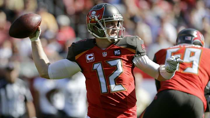 Report: Bills in negotiations on deal for QB Josh McCown