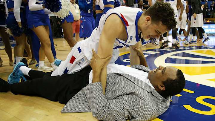 R.J. Hunter: 'We gotta get a back for my dad's chair!' R.J. Hunter: 'We gotta get a back for my dad's chair!'