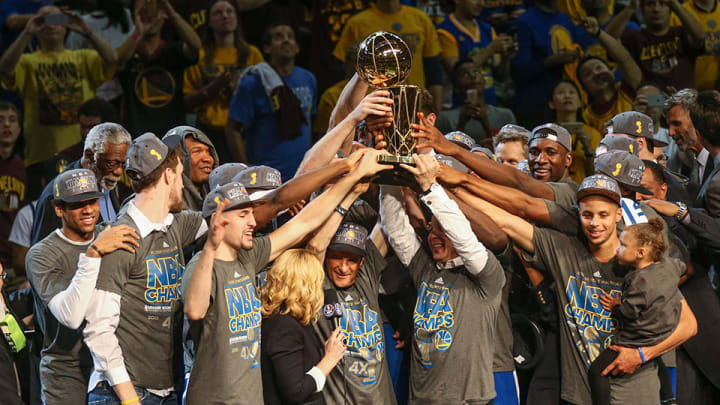 NBA players congratulate Golden State Warriors on winning title