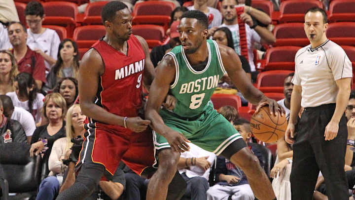 Grizzlies trade for Celtics' Jeff Green with postseason matchups in mind