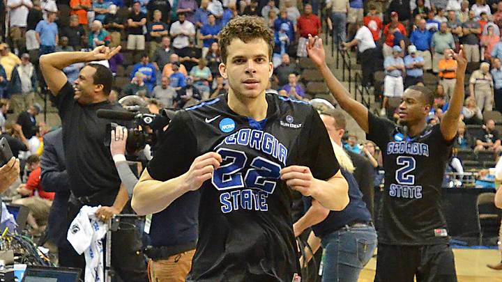 Georgia State's Ron, R.J. Hunter give emotional postgame interview Georgia State's Ron, R.J. Hunter give emotional postgame interview