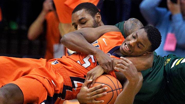 Illinois rallies to beat North Dakota State 80-74