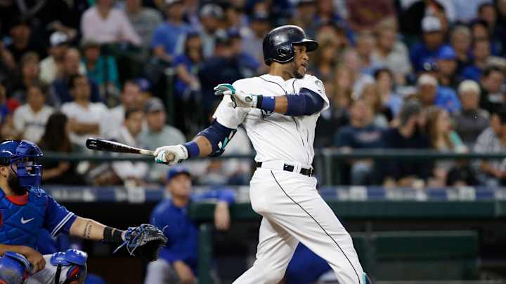 Hernandez wins 12th as Mariners knock off Blue Jays 5-2 Hernandez wins 12th as Mariners knock off Blue Jays 5-2