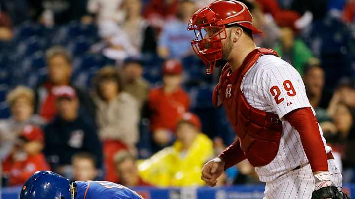 Cespedes' fingers bruised by pitch in Mets' loss to Phils