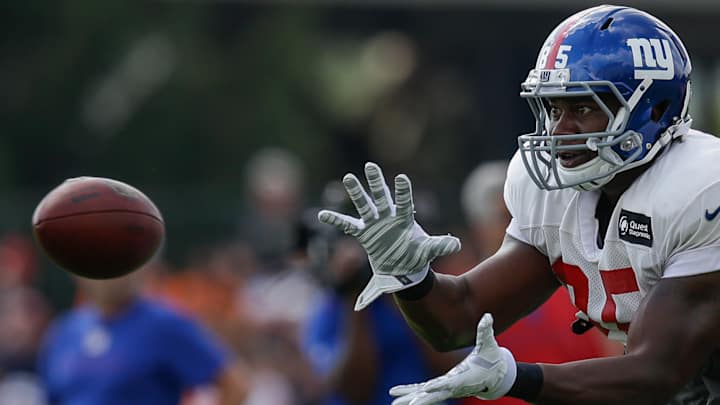 Giants tight end Daniel Fells out of hospital after MRSA