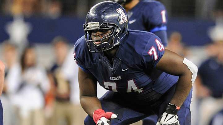 SEC recruiting: Ole Miss, Auburn land pledges, Texas A&M has rough week