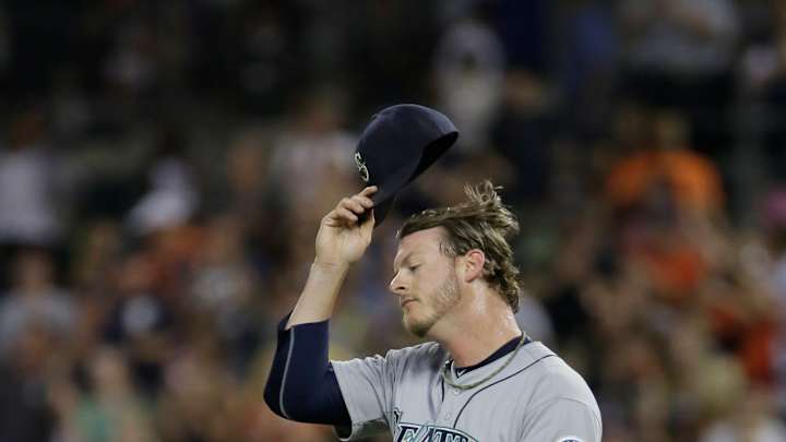 Seattle sends reliever Mark Lowe to Toronto