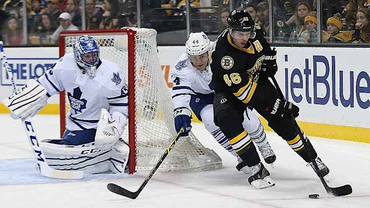 Struggling Maple Leafs in playoff bubble trouble as time gets tight