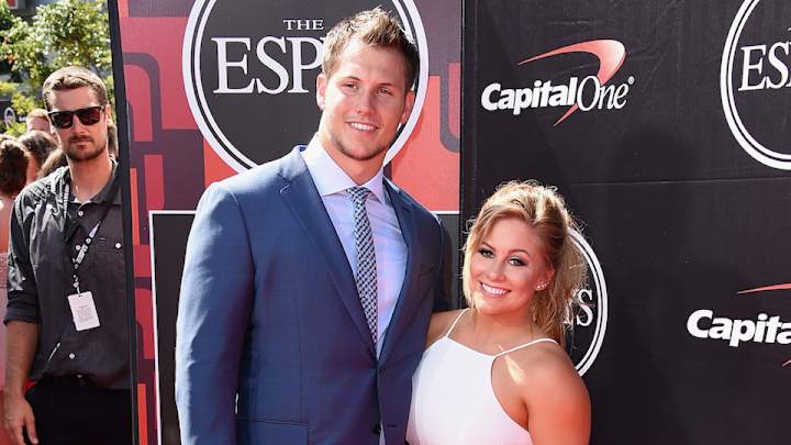 Former Olympic gymnast Shawn Johnson engaged at Wrigley Field