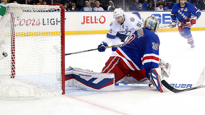Resurgent Steven Stamkos leads Lightning in Game 5 win over Rangers