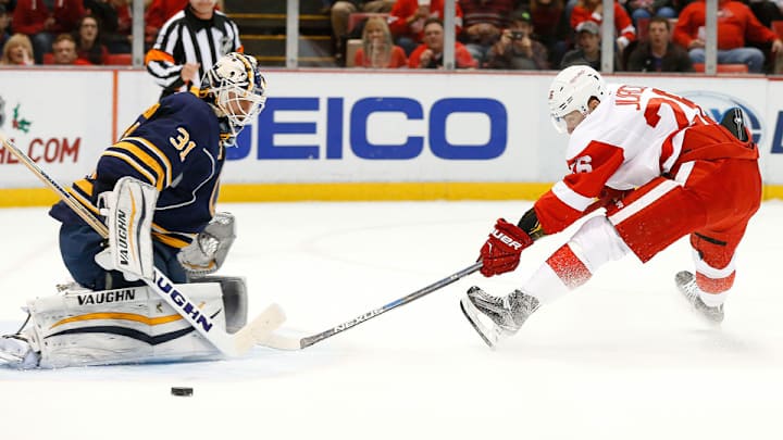 Watch: Sabres goalie Chad Johnson with sensational save to preserve win