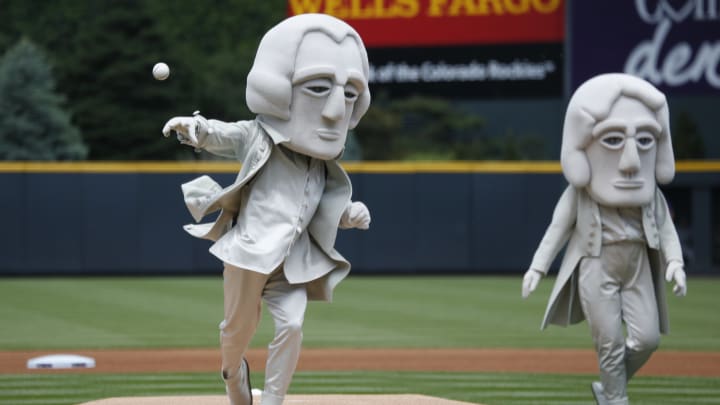 Hechavarria homers in 10th, Marlins beat Rockies 3-2