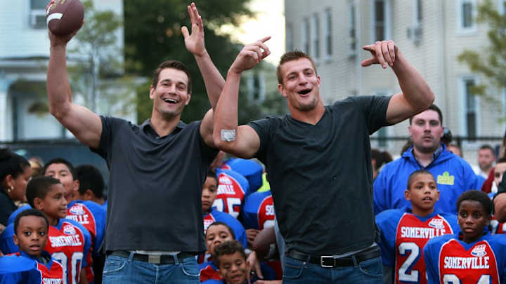 Everybody wants to be Rob Gronkowski, even his brother Everybody wants to be Rob Gronkowski, even his brother