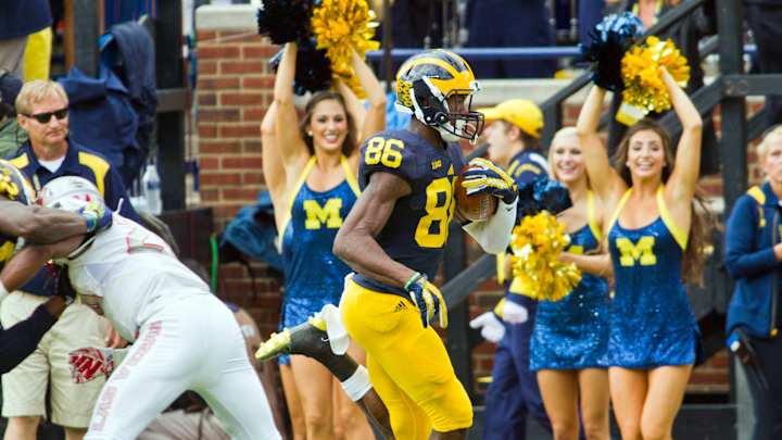 Michigan beats UNLV 28-7; 2nd straight win under Harbaugh