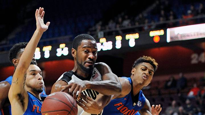 Davis leads No. 21 Purdue to 85-70 win over Florida