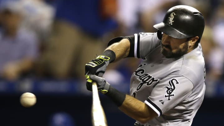 Danks goes the distance as White Sox beat Royals 12-1