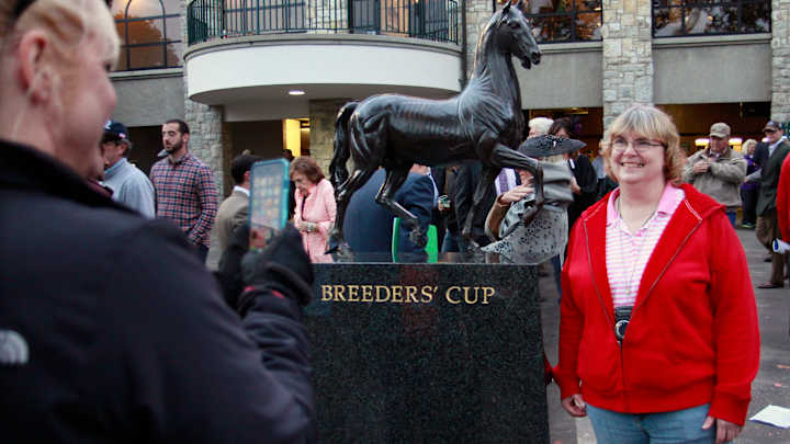 Keeneland hosts Breeders' Cup championships for first time