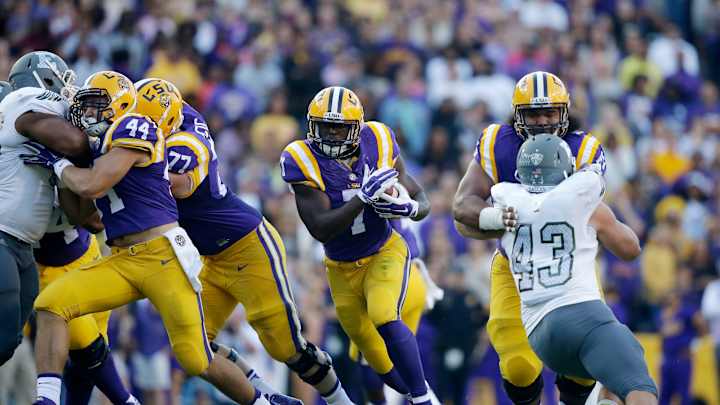 No. 7 LSU aims to be hospitable to S. Carolina - to a point
