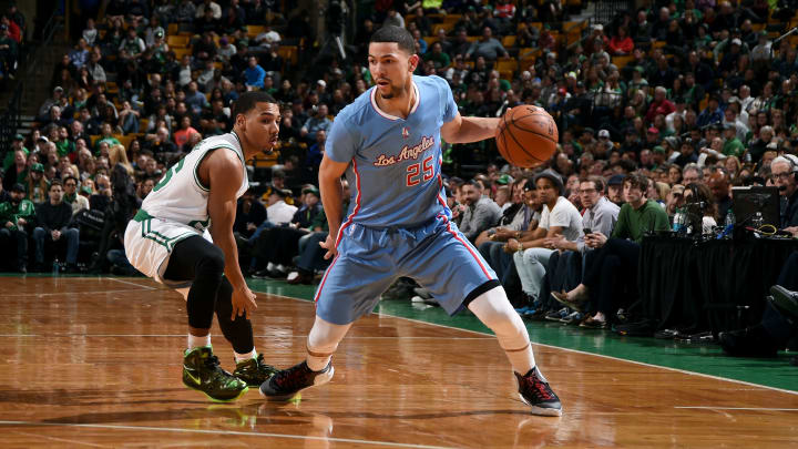 Report: Clippers re-sign Austin Rivers to two-year contract Report: Clippers re-sign Austin Rivers to two-year contract