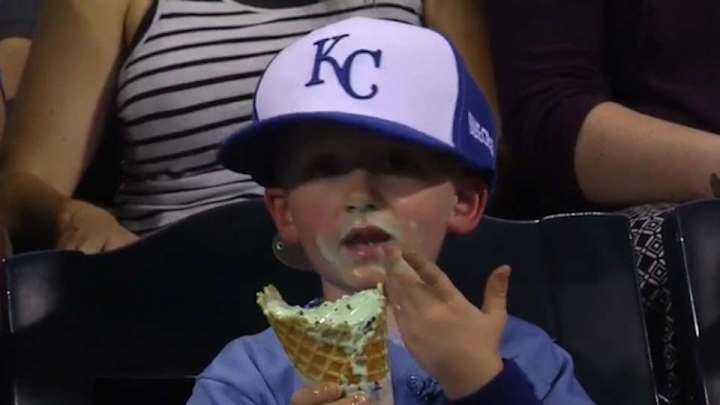 Royals fan loves ice cream, is terrible at eating ice cream Royals fan loves ice cream, is terrible at eating ice cream