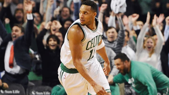 Video: Celtics' Evan Turner hits last-second game-winner to upset Hawks