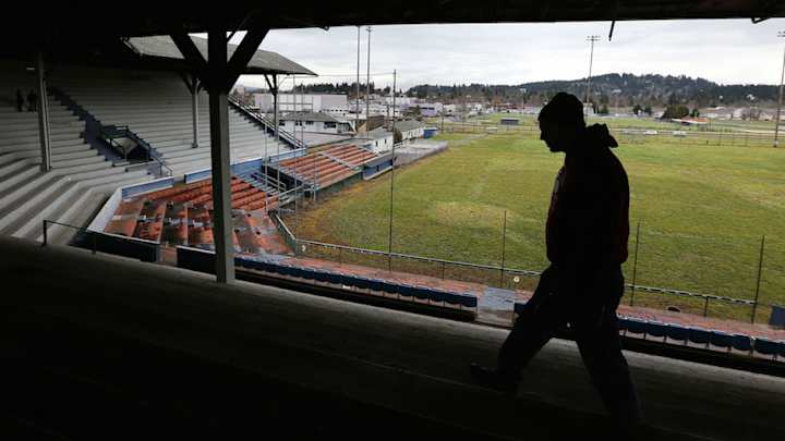 Fire guts Eugene's Civic Stadium, historic landmark declared 'total loss' Fire guts Eugene's Civic Stadium, historic landmark declared 'total loss'