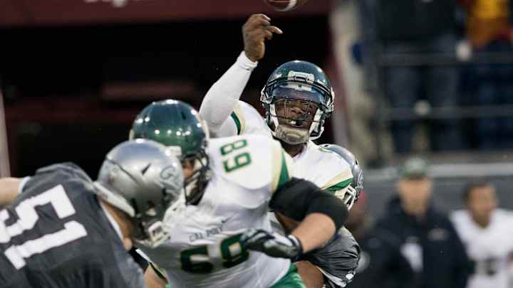 Vega's 48-yard FG lifts Cal Poly over Montana, 20-19