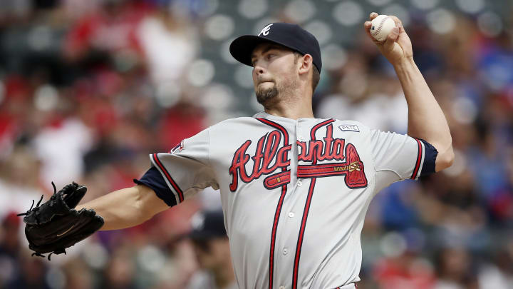 Braves pitcher Mike Minor undergoes successful season-ending surgery