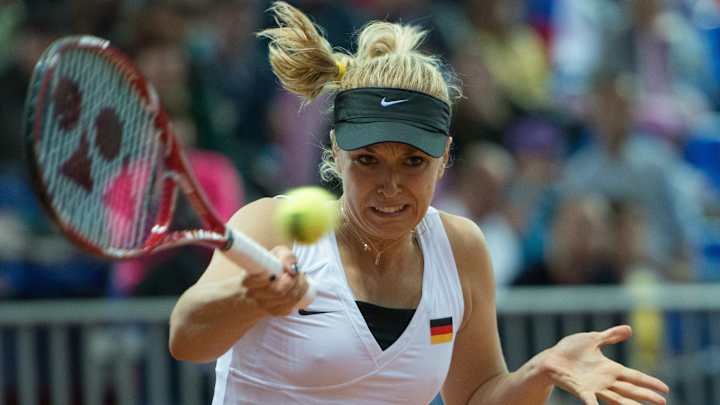 Sabine Lisicki crashes out 6-0, 6-0 against Zarina Diyas Sabine Lisicki crashes out 6-0, 6-0 against Zarina Diyas