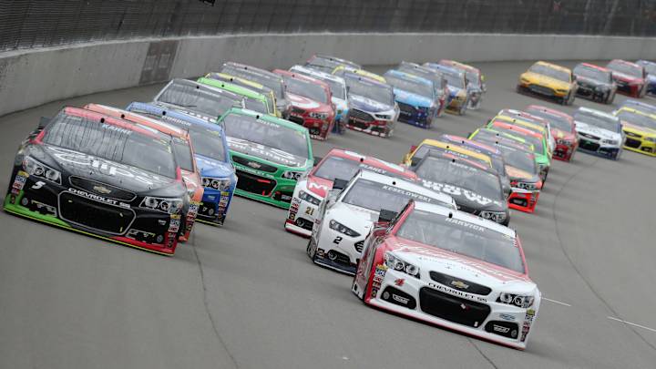 Kurt Busch wins rain-shortened NASCAR race in Michigan