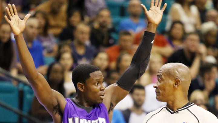 Marco Belinelli leads Kings past LA Lakers in Vegas, 107-100