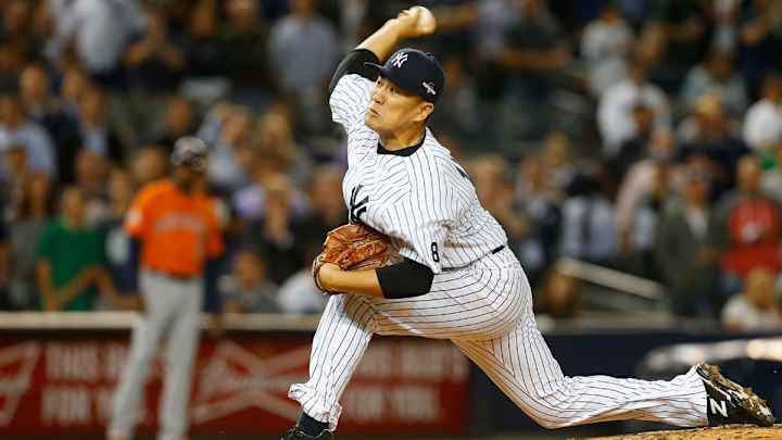 Yankees SP Masahiro Tanaka undergoes elbow surgery