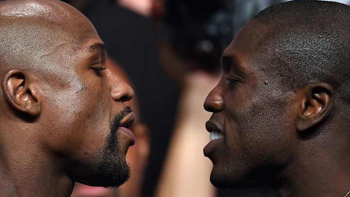 Floyd Mayweather defeats Andre Berto by unanimous decision Floyd Mayweather defeats Andre Berto by unanimous decision