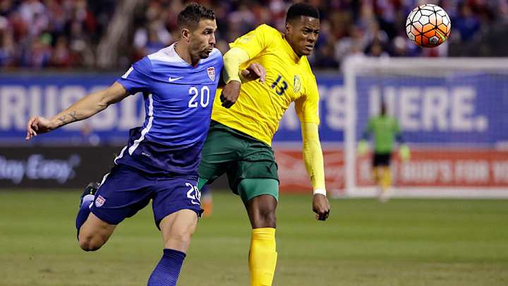 Watch: Geoff Cameron puts U.S. up 4-1 with looping header vs. St. Vincent