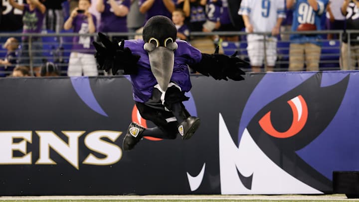 The Ravens’ mascot celebrated a crucial missed FG by the Ravens