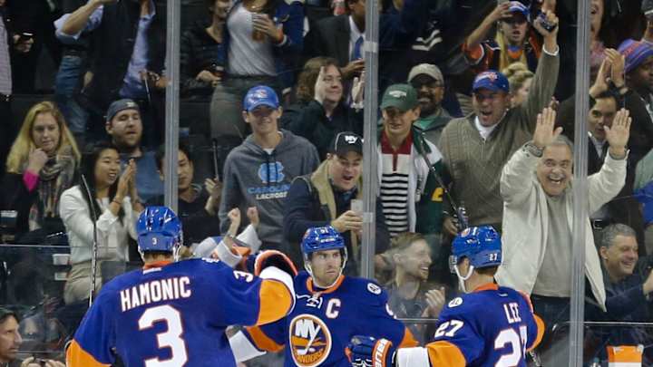 Tavares, Kulemin score in 3rd as Islanders beat Predators