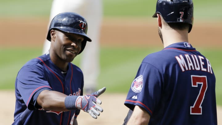 Hunter continues hot streak in 7-4 win