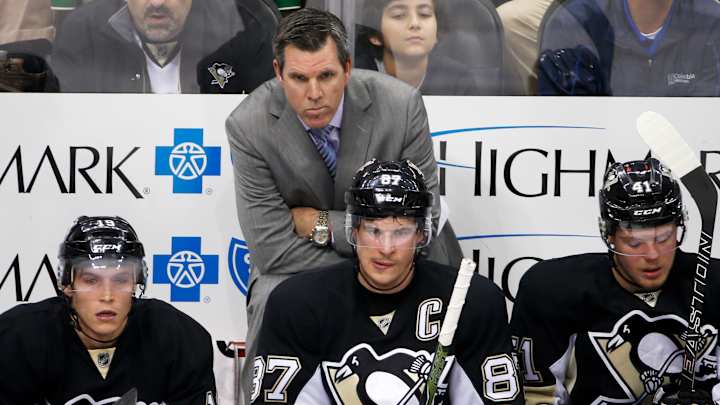 Caps spoil Sullivan's debut as Penguins coach with 4-1 win