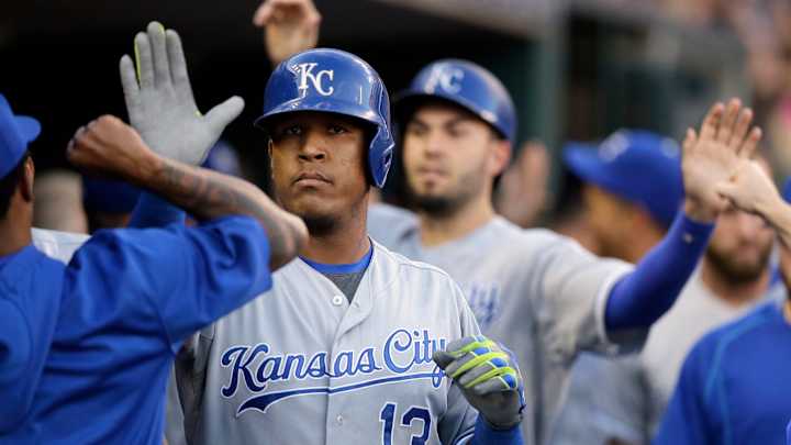 Perez homers to lift Royals to 5-1 win over Tigers