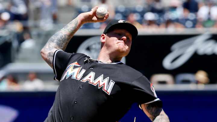 Dodgers bolster pitching in huge deal with Braves, Marlins