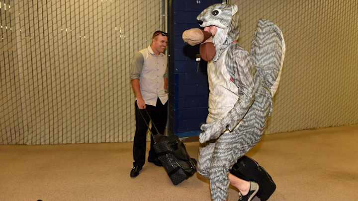 Who wore it better? Cubs and Angels enter rookie hazing race