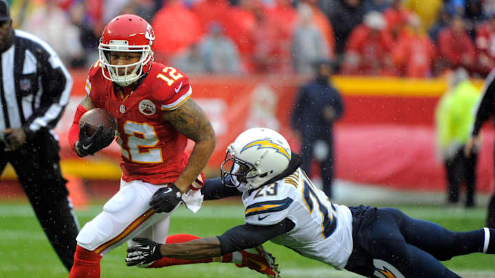 Chiefs' goal-line stand preserves 10-3 victory over Chargers