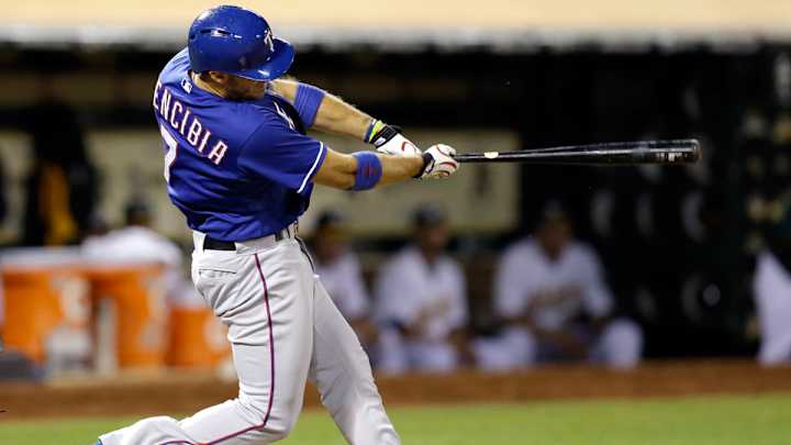 Orioles, J.P. Arencibia agree to minor league deal