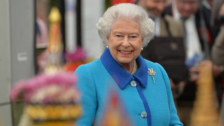 Queen of England unable to help Arsenal fan score FA Cup tickets Queen of England unable to help Arsenal fan score FA Cup tickets