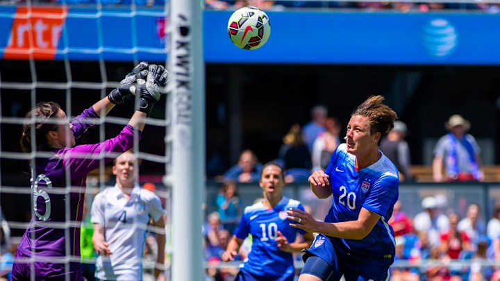 Abby Wambach, U.S. notch easy win over Ireland in pre-World Cup friendly