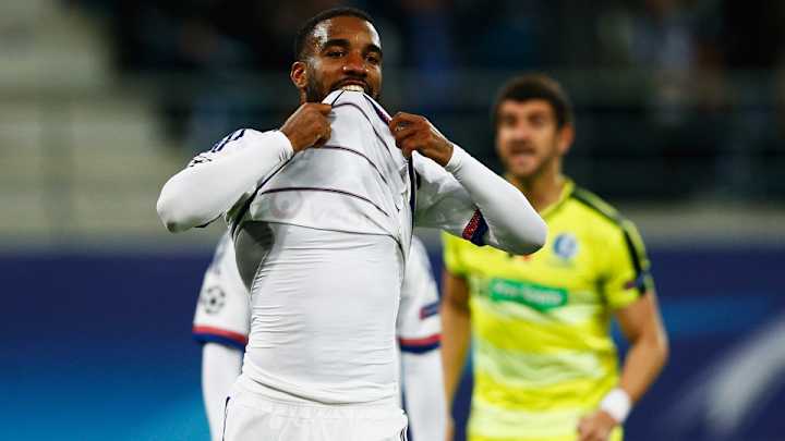 Lacazette hurt over Lyon president divulging contract details