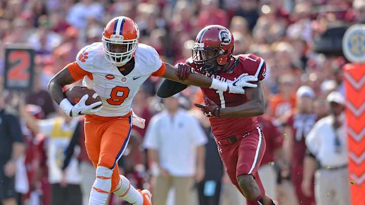 Watson's 4 TDs  lead No. 1 Clemson to 37-32 victory